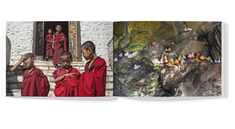 Leseprobe THE MONK AND THE TIGER.|Postcards from Bhutan